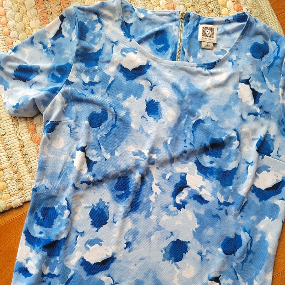Anne Klein short sleeve blue top small